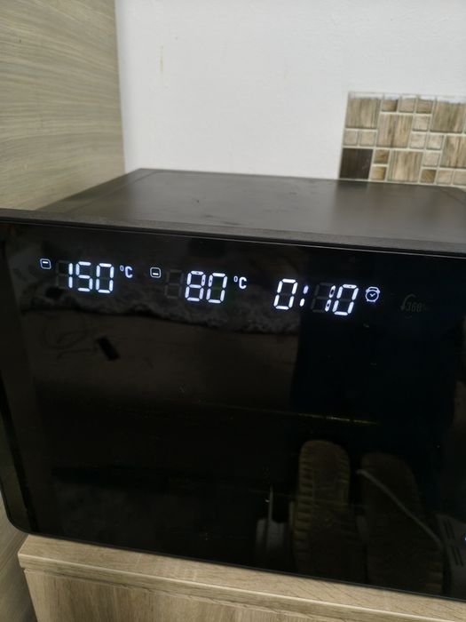 Cuptor cu rotisor BIOVITA