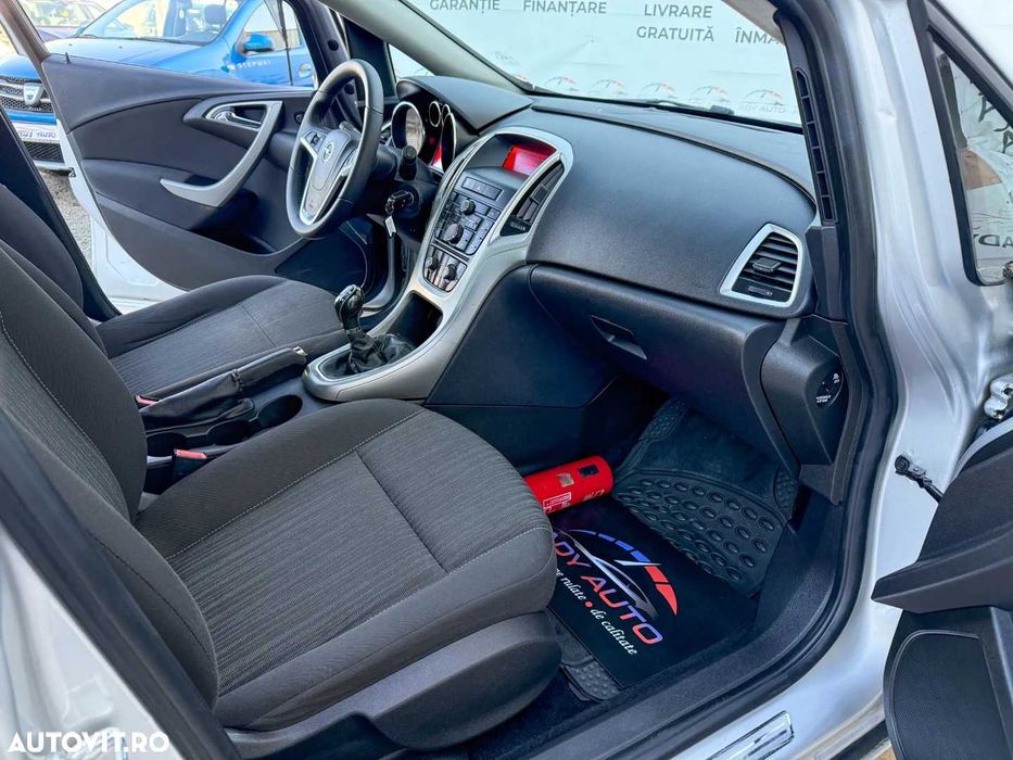 ASTRA 1,7 CDTI . 110 Cp . Euro 5 . Rate fixe Garantie 12 luni Buy-back