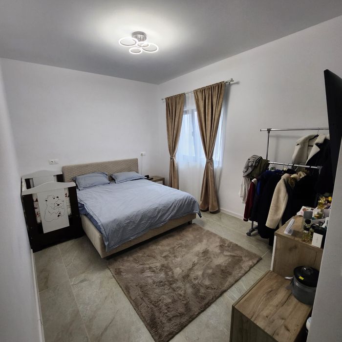 De vanzare casa la cheie