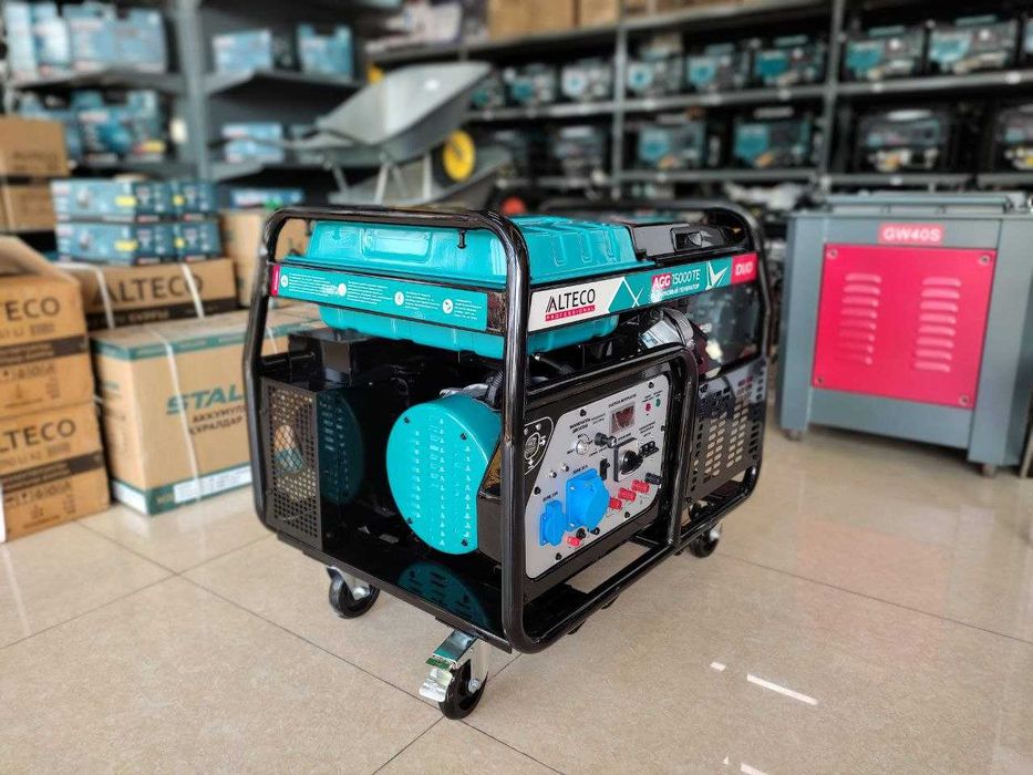 Бензиновый портативный генератор ALTECO AGG15000TE DUO 12КВт 220В/380В