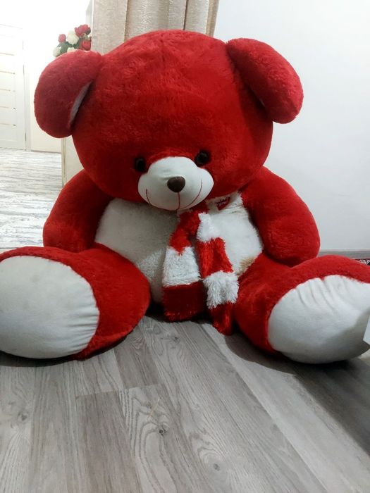 Srochna ayiqcha sotiladi