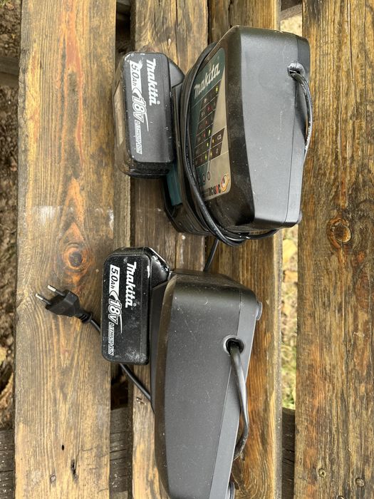 Батерия със зарядно Макита