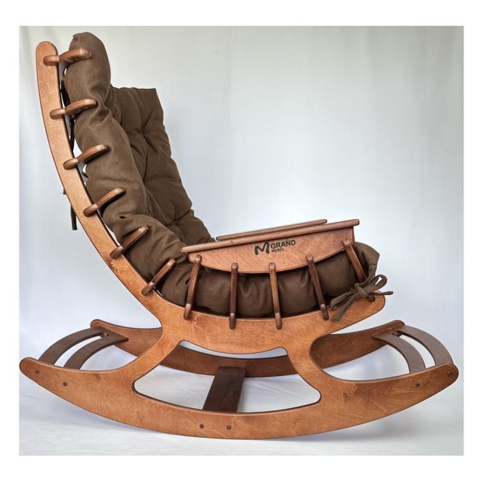 Кресло качалка новая