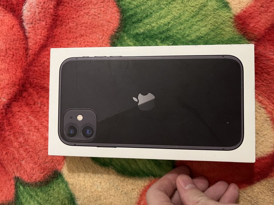 Айфон 11 за отдам