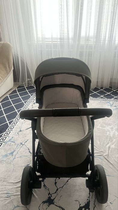 Продам детскую коляску