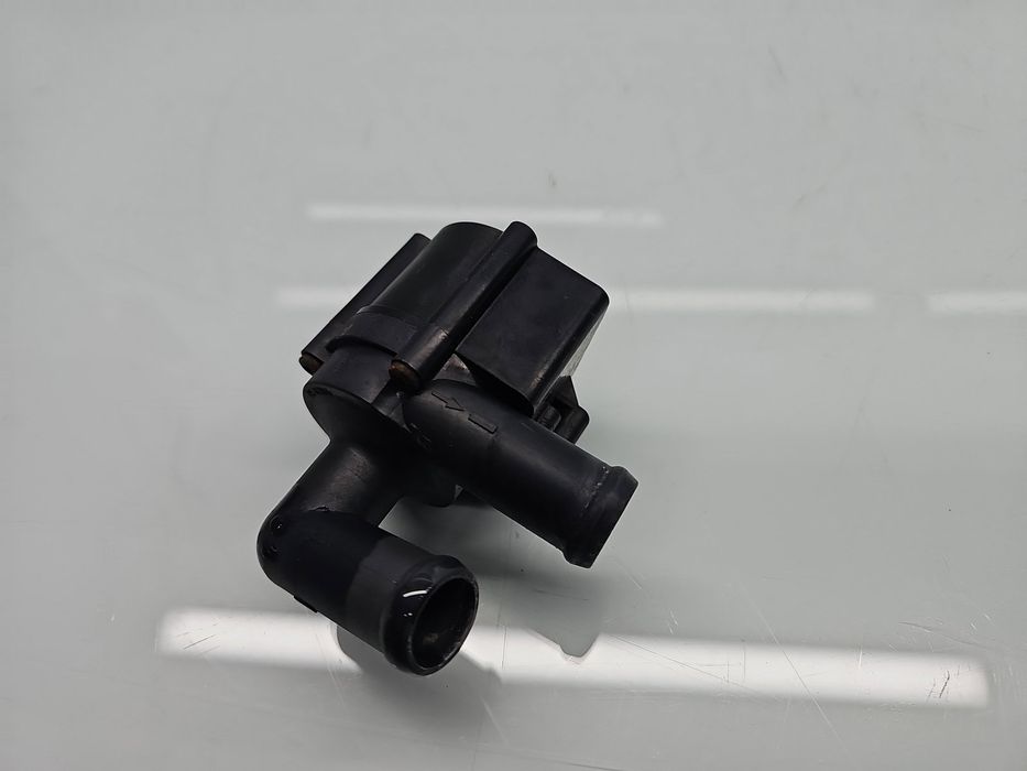 Pompa recirculare apa AUDI A3 Sportback (8PA) [Fabr 2004-2013] Facelif