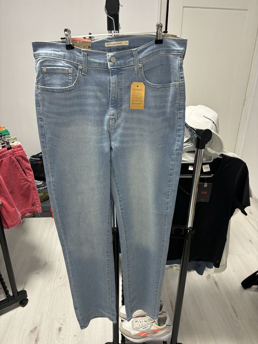 Levi’s 724 High Rise Slim Straight W32 L32