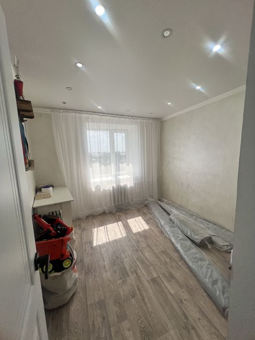 Продам 4 ком кв 80 м2 евроремонт в районе Автопарка