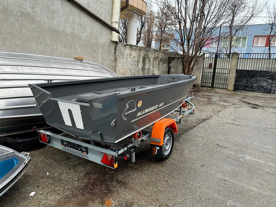 Barca aluminiu ALUMAGIC 400 - OFERTA MARTIE