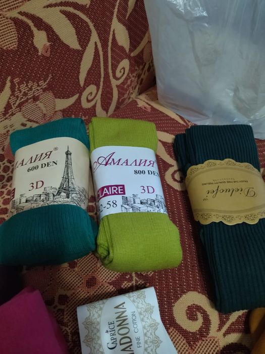 Продам колгодки новые