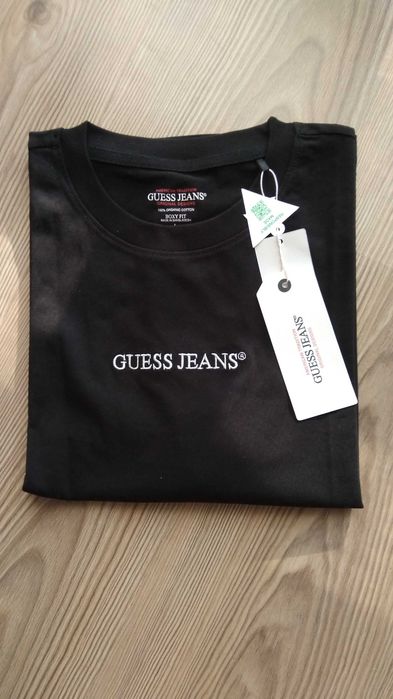 Нова!!! Guess -  дамска тениска
