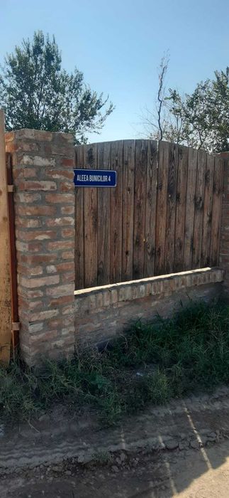 Vand  teren  intravilan  Sat Costi  23 euro mp Negociabil