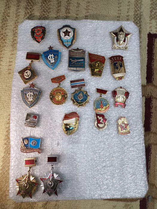 Ромбики СССР значки