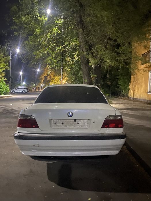 Бмв е38 740 хорошее состояние