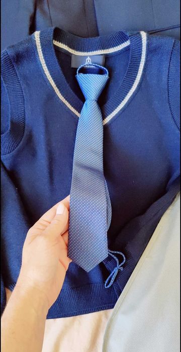 Школьная форма новая на рост 122см