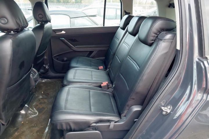 Dezmembrez Volkswagen VW Touran 2 [2015 - 2020] Minivan 1.6 TDI MT (1