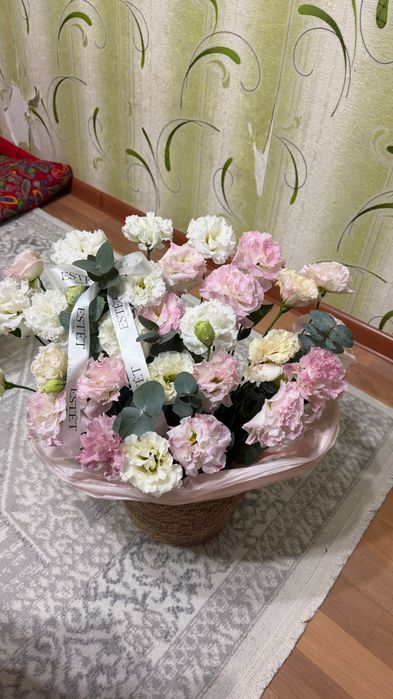 Цветы ESTET в 2 расцветках