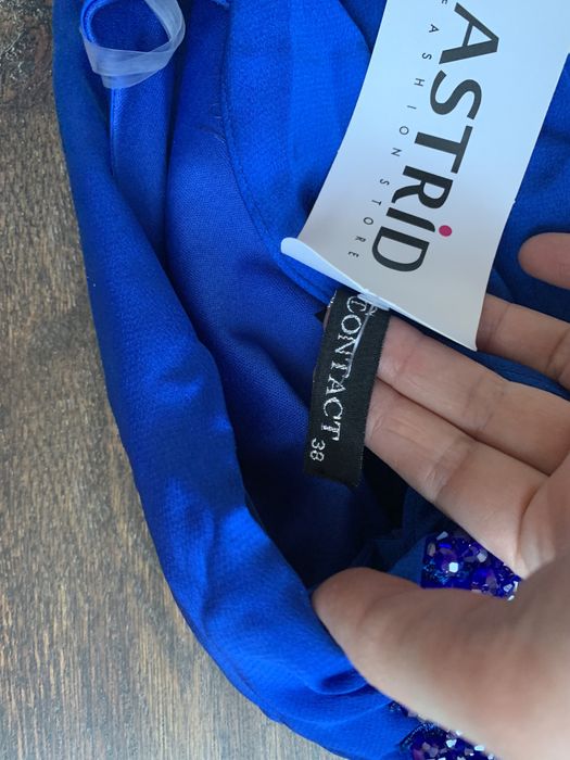 Rochie Astrid superba cu strasuri pe umeri