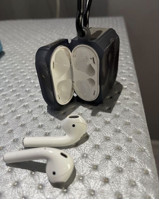 Casti apple cu husa noua cadou