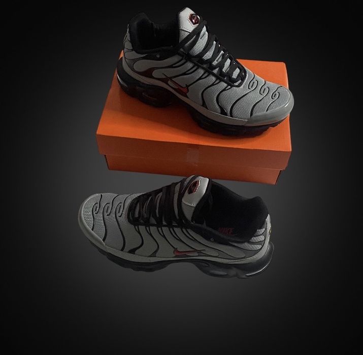 Nike Air Max Plus