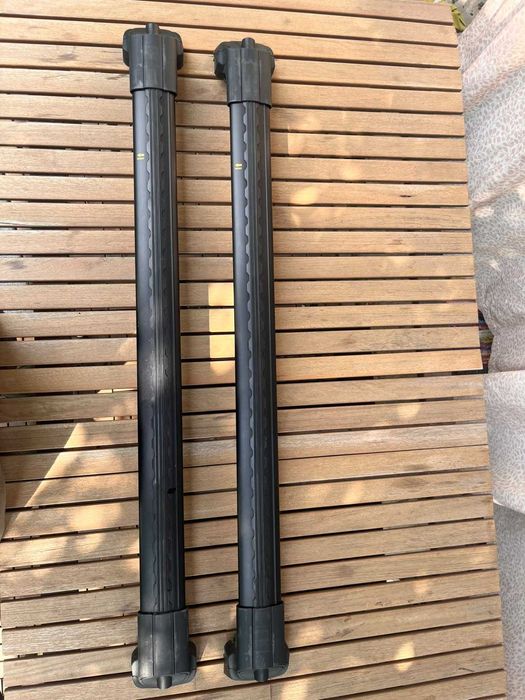 bare transversale volvo x60 turtle (thule volvo xc60) folosite foarte putin