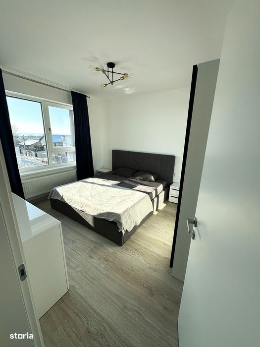 Apartament cu 3 camere, loc parcare, centrala, AC - zona Damila