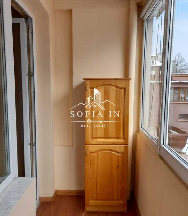 Дава се под наем Тристаен апартамент в София, Бъкстон - 80 кв.м за 612 € - Снимка #8