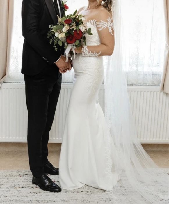 Rochie de mireasă .