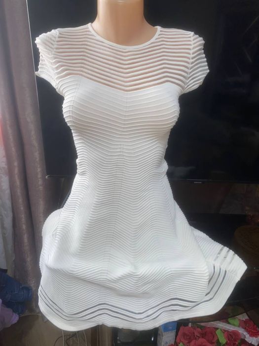 Распродажа платьев