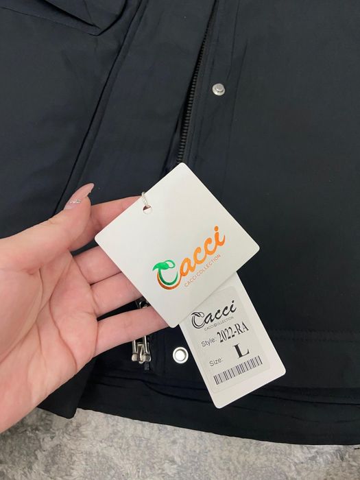 Продам новую куртку