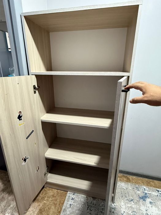 Шкаф 150/70/35 в хорошем состоянии