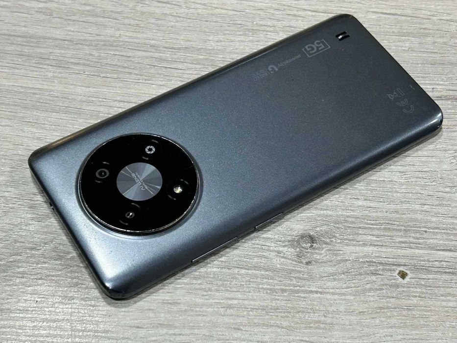 5G UG phone U23 128GB 4RAM / Спукан дисплей