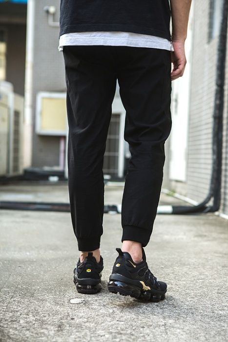 Nike Air Vapormax VN PLUS gold 42,43,44,45