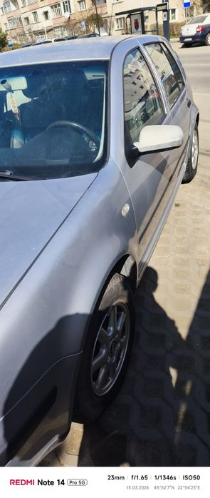 VOLKSWAGEN Golf 2002 — imagine 4