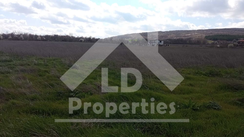 Парцел в с. Рогачево