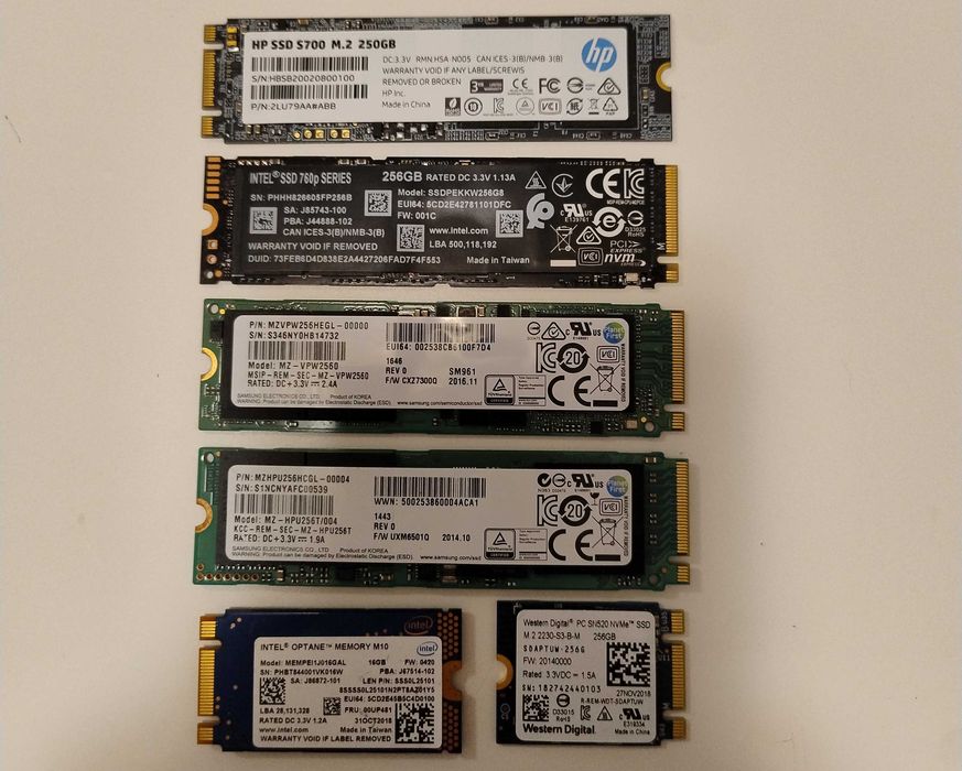 SSD-uri 256GB PCIe/SATA M.2 2280/2230
