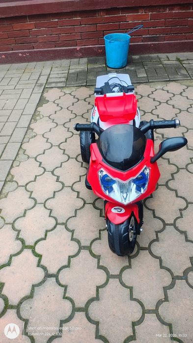 Motocicleta mașină electrica copii stare că noua.