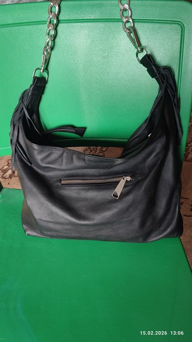 Продам кожаную сумку