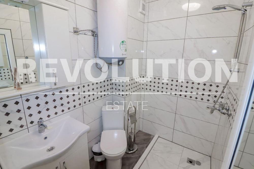 Дава се под наем Двустаен апартамент в Варна, Бриз - 70 кв.м за 698.19 € - Снимка #7