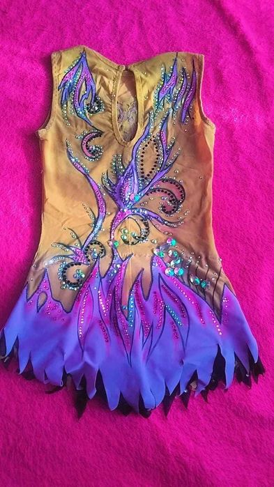 Купальник для художественной гимнастики