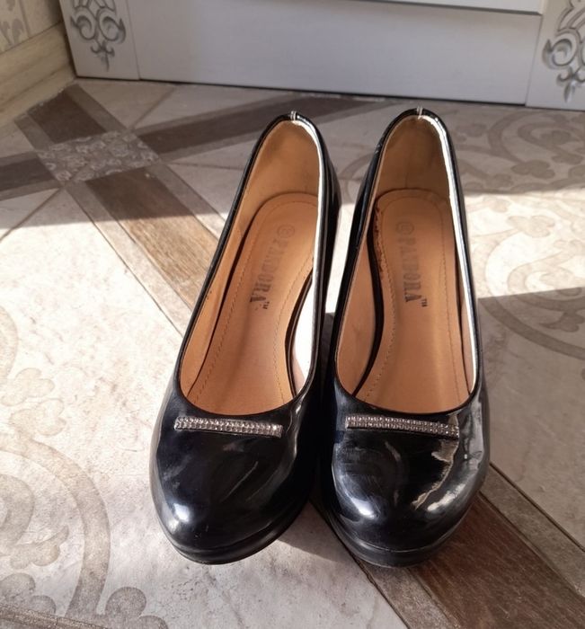 Туфли коричневый