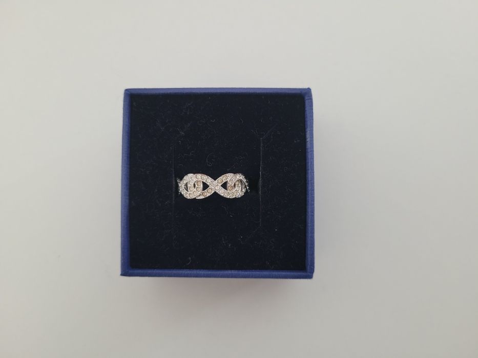 Пръстен безкрайност Swarovski