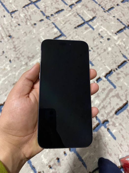 Iphone 16 pro natural