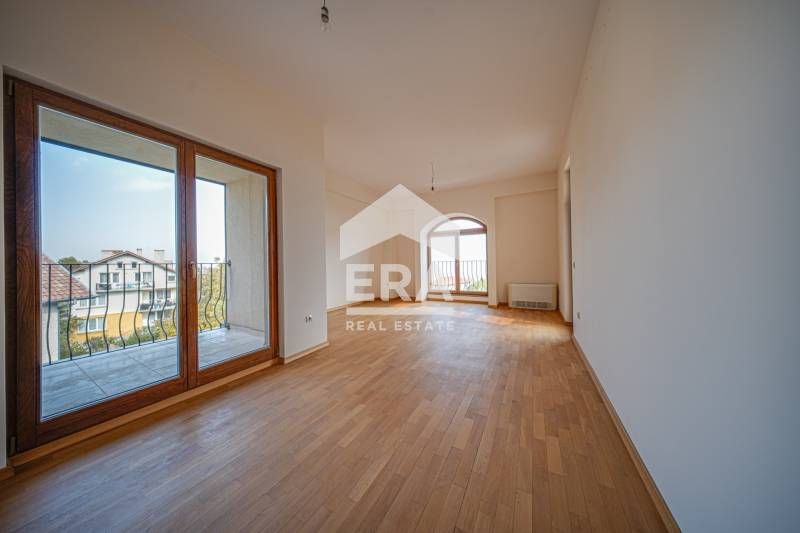 Продава се Къща в София, Симеоново - 580 кв.м за 1211 €/кв.м - Снимка #4