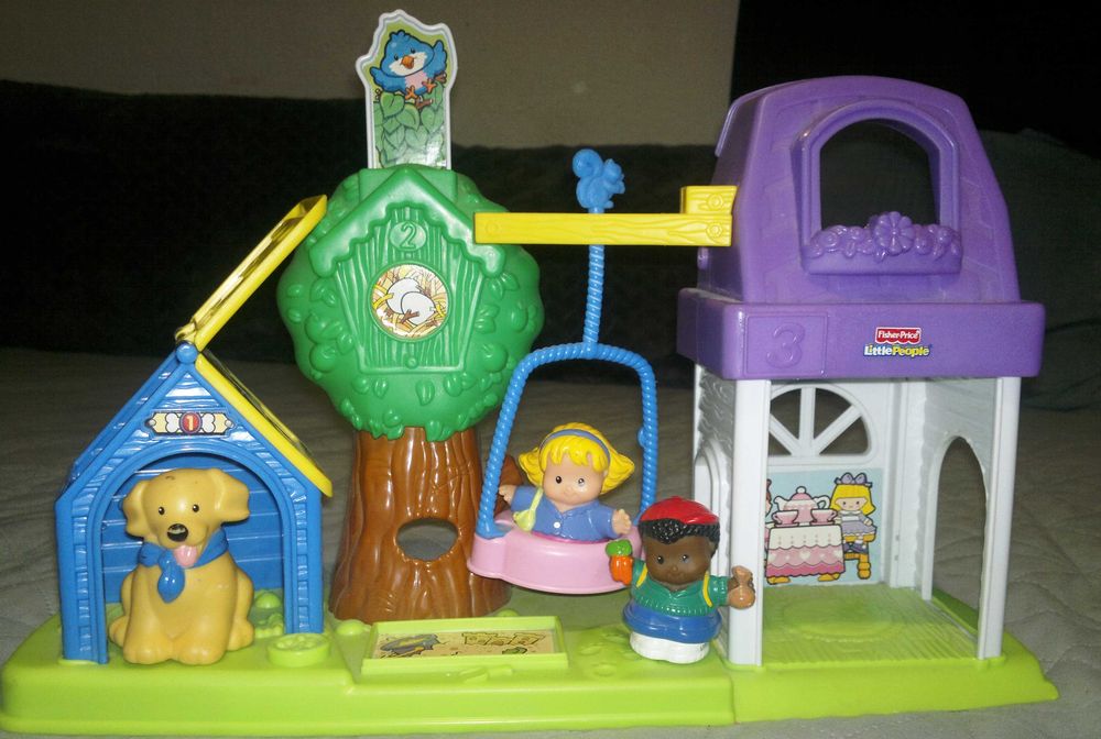 Fisher Price Little people