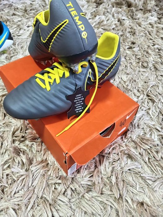 Ghete fotbal 25 de perechi disponibile