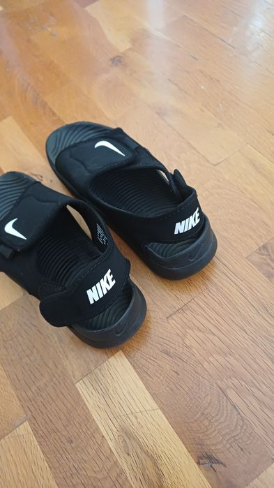 Детски сандали NIKE