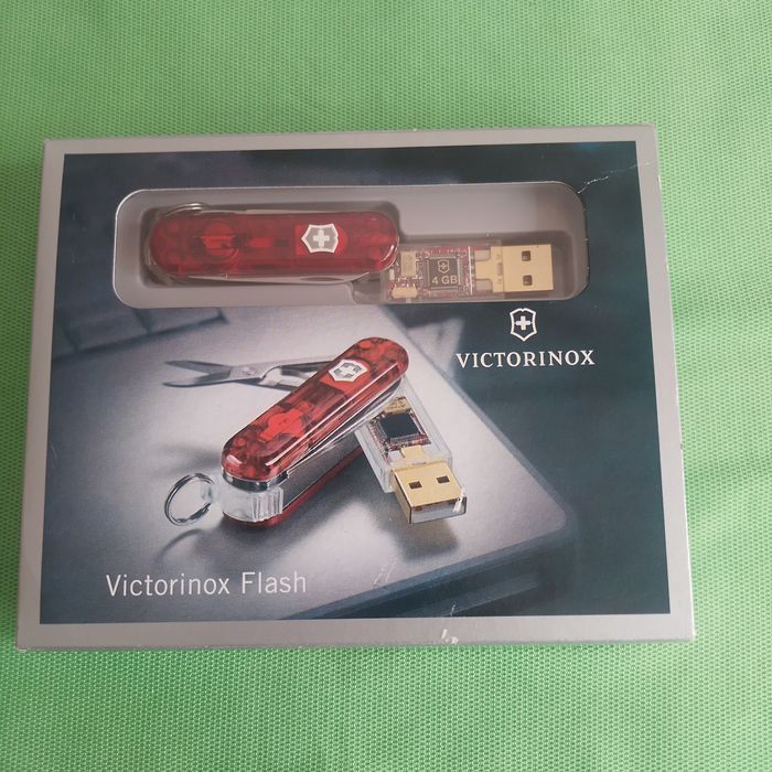 USB flash 4 Gb Vic