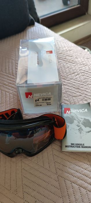 Продавам ски/сноуборд очила Nevica