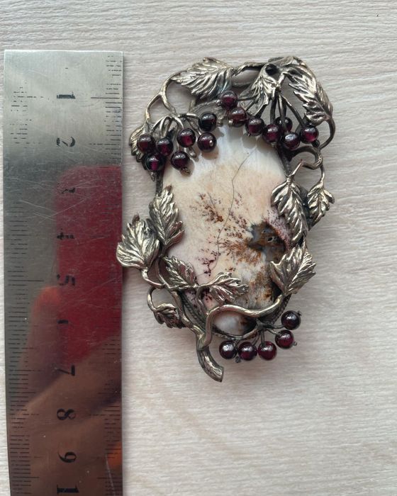 Серебро брошь